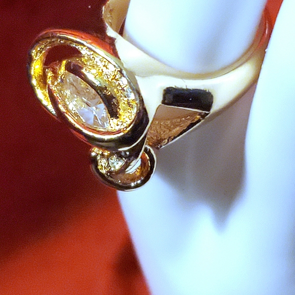 Love Knot Ring Statement Jewelry - Picture 10 of 14